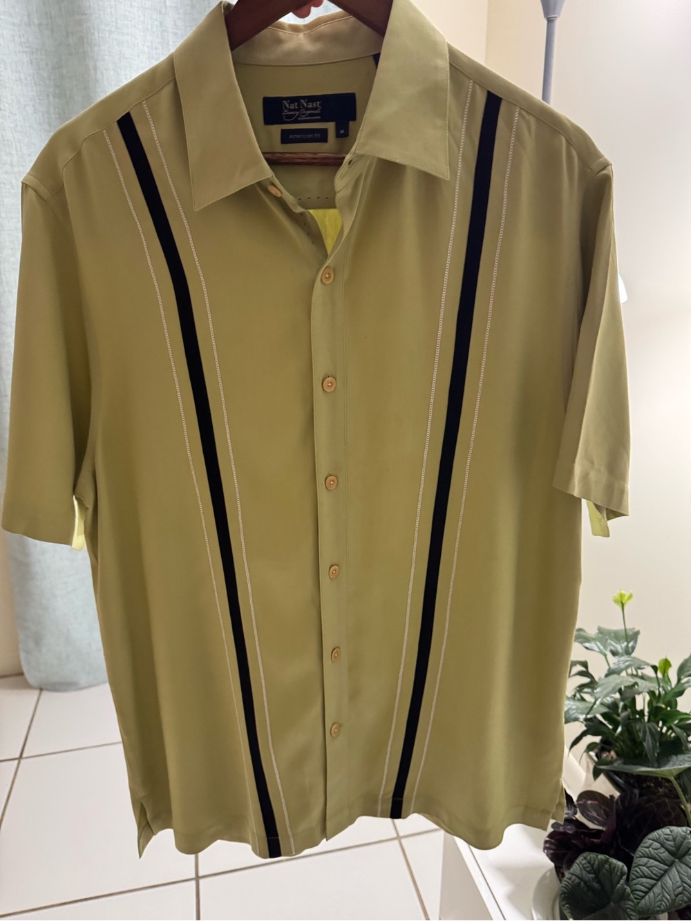Nat Nast Luxury Originals 100% Silk Button-Up Shirt – Size M